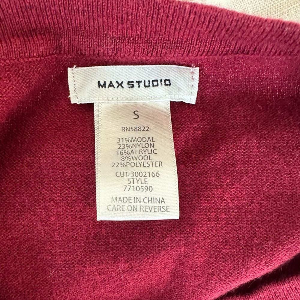 MAX STUDIO Red Sweater with Bow Tie Sleeves Sz S - Picture 9 of 9